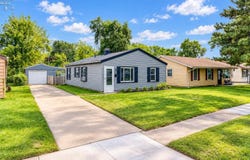 1226 E Larchmont, Sandusky, OH 44870