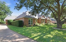 2702 Cottonwood Lane, Colleyville, TX 76034