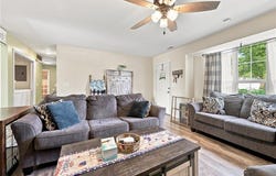 1002 N Hampton Drive, Warrensburg, MO 64093
