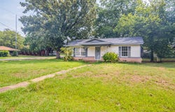 109 Church Street, Quinlan, TX 75474
