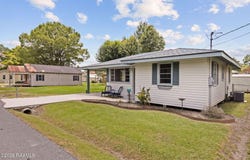 815 Avenue A, Scott, LA 70583