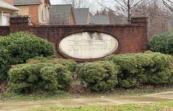 5186 GUFFIN ROAD, Bartlett, TN 38135