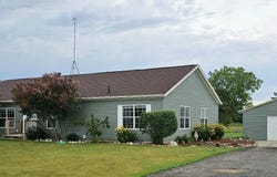 5557 E Pleasant Valley Road, Shepherd, MI 48883
