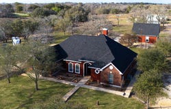 1007 Bluebonnet Lane, Adkins, TX 78101