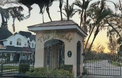 901 SHOALS LANDING Drive, BRANDON, FL 33511