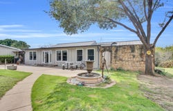 490 James Road, Ferris, TX 75125
