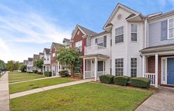 1547 April Lane, Morrow, GA 30260