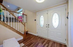 120 Sutton Drive, Plainview, NY 11803