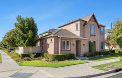 4001 Harlan Ranch Boulevard, Clovis, CA 93619