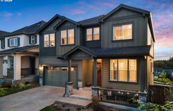 16627 SW DARWIN Loop, Tigard, OR 97224