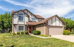 141 Woodslee Drive, Troy, MI 48083