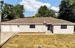 702 N US Highway 69, Celeste, TX 75423