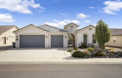 583 S Alserio Ln, St George, UT 84770