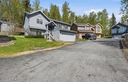 18641 Gibens Circle, Eagle River, AK 99577