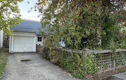 890 E 22ND Ave, Eugene, OR 97405