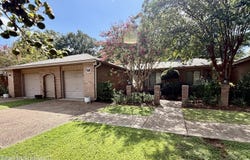 59 Shore Drive, Clinton, MS 39056