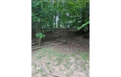 Monument Drive, Nitro, WV 25143