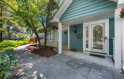 904 W Labelle Ave, Oconomowoc, WI 53066