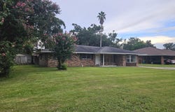 705 S Forest Avenue, Long Beach, MS 39560
