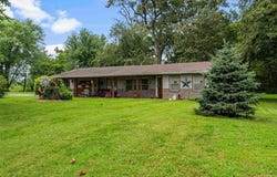 13810 Byars Road, Grandview, MO 64030