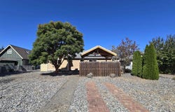861 E Willow St, Sequim, WA 98382