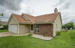 1011 Fox Run Drive, Warrensburg, MO 64093