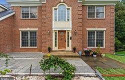 6832 COMPTON HEIGHTS, CLIFTON, VA 20124