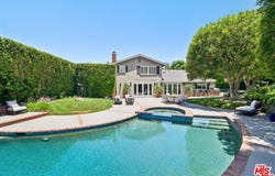 17228 Benner Pl, Encino, CA 91316