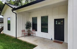 207 Laurel Ln, Spicewood, TX 78669