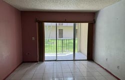 1900 W 68th Street, Hialeah, FL 33014