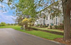 2595 N Augusta Drive, Wadsworth, IL 60083