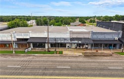 112 Gassaway, Lott, TX 76656