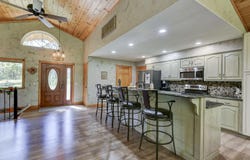281 Queensberry Drive, Branson West, MO 65737
