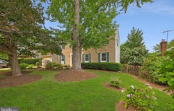 4509 WAKEFIELD CHAPEL Road, ANNANDALE, VA 22003