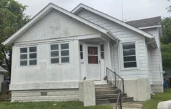 28 Shady Ln, Absecon, NJ 08201