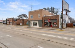 315 S Main St, Viroqua, WI 54665
