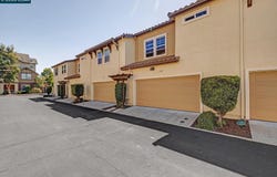 108 Arcangel Way, San Pablo, CA 94806