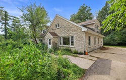 4995 S Small Rd, New Berlin, WI 53151