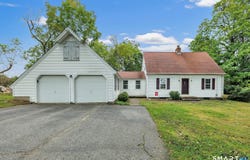 22 Tomlinson Road, Seymour, CT 06483