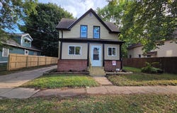 918 Gerald Avenue, Beloit, WI 53511