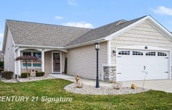 87 Tuscany Circle, Saginaw, MI 48603