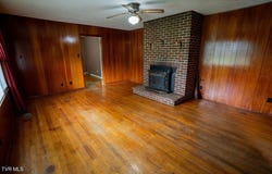 904 King Mill Pike, Bristol, VA 24201