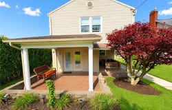 510 Walnut St, Vanderbilt, PA 15486