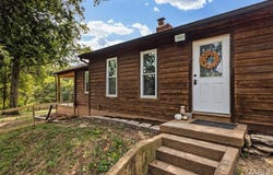 777 Canter Creek Lane, Cedar Hill, MO 63016