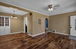 838 SW Webster AVE, Topeka, KS 66606
