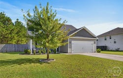 16 Broken Bit Road, Ellabell, GA 31308