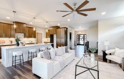 917 Veranda Cir, McPherson, KS 67460