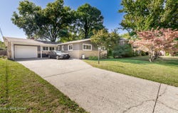 9204 Axminster Dr, Jeffersontown, KY 40299