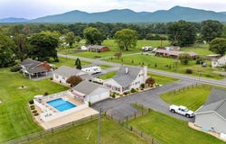 14512 S E SIDE HWY, GROTTOES, VA 24441