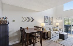 37 Hampton Bay, Eldon, MO 65026
